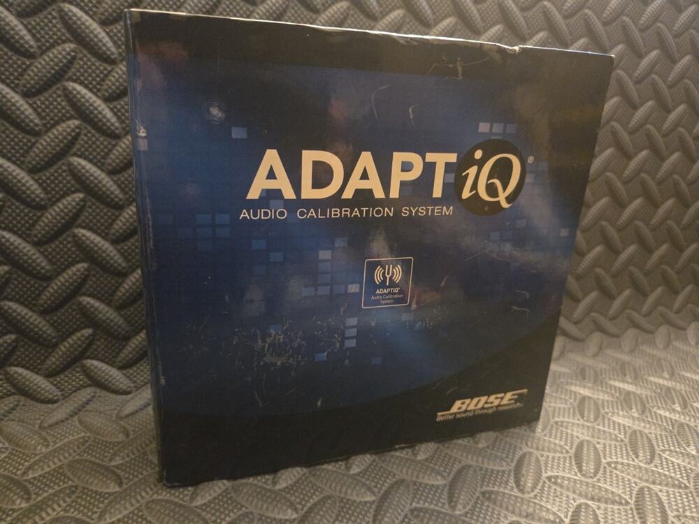 Bose ADAPTiQ Audio Calibration System Headset Mic DVD Complete